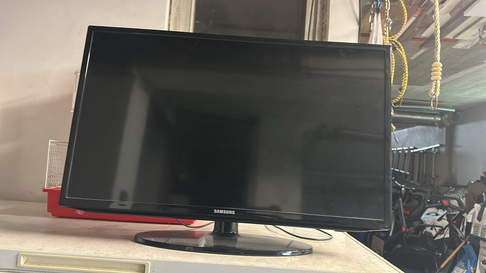 Samsung LCD TV 32 inch – Werkt perfect – HDMI, Audio, Tv en Foto, Televisies, Ophalen, Zo goed als nieuw, LCD, Samsung