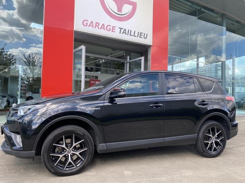 Toyota rav4 Style, Autos, Euro 6, Entreprise, 5 portes, https://public.car-pass.be/vhr/68e440a0-3dc6-487f-bfc2-342edf22fd9e