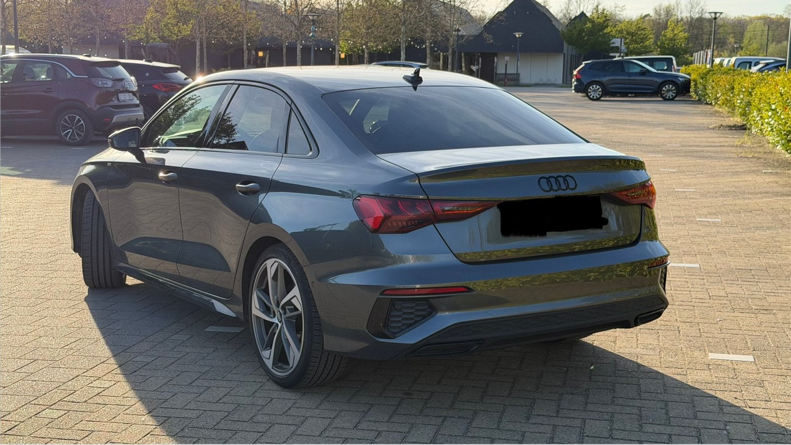 Audi A3 Sedan 35 TFSI S-tronic FULL OPTION Matrix/B&O/HUD, Automaat, 1498 cc, Particulier, A3
