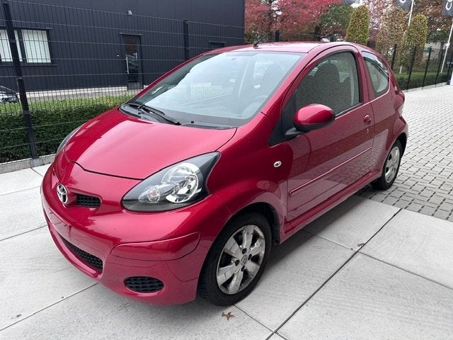 TOYOTA AYGO, Auto's, Euro 5, 50 kW, Airbags, 103 g/km