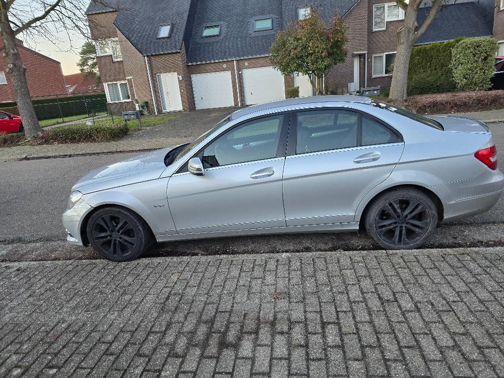 Mercedes c180 cdı, Euro 5, 5 zetels, Particulier, Dealer onderhouden