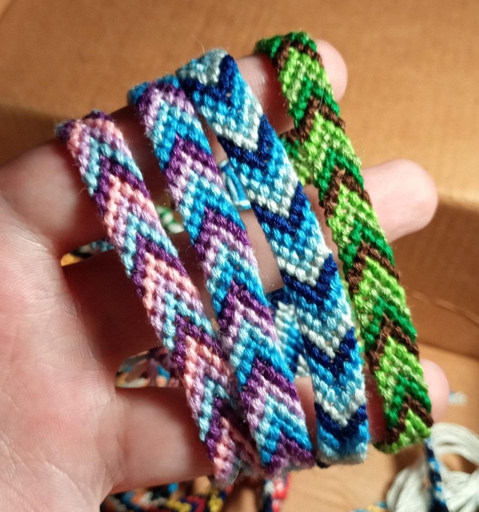 Bracelet brésilien fait main, Bijoux, Sacs & Beauté, Bracelets, Enlèvement ou Envoi, Neuf, Autres couleurs, Autres matériaux