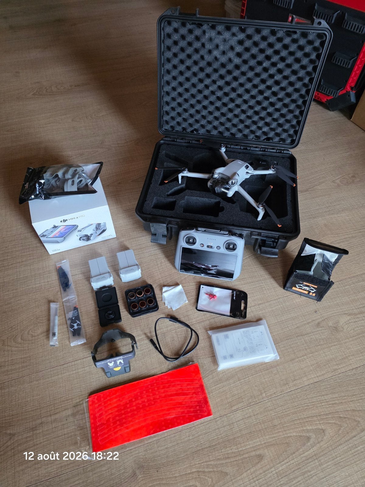 DJI mini 4 Pro, Audio, Tv en Foto, Drones, Ophalen, 30 tot 45 minuten, Nieuw, Professionele drone