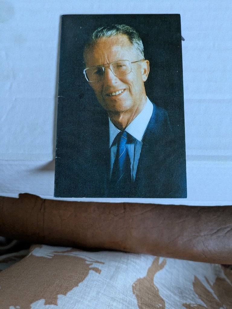 K.Boudewijn bidprentje, Verzamelen, Koningshuis en Royalty, Ophalen of Verzenden, Zo goed als nieuw, Kaart, Foto of Prent