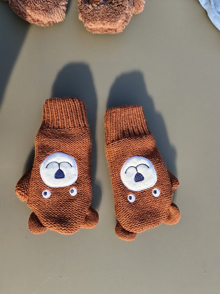 handschoenen of wanten beer, 104, Enlèvement, Comme neuf