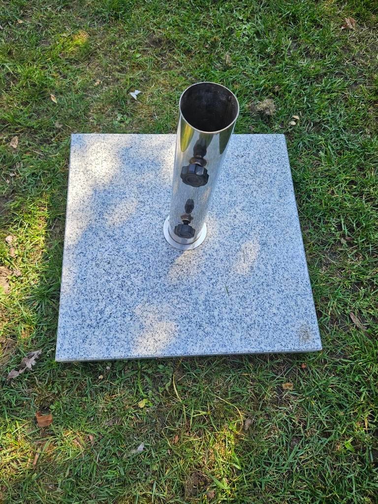 Voetparasol graniet 43x43x7 cm met Inox gat parasol 6 cm, Ophalen