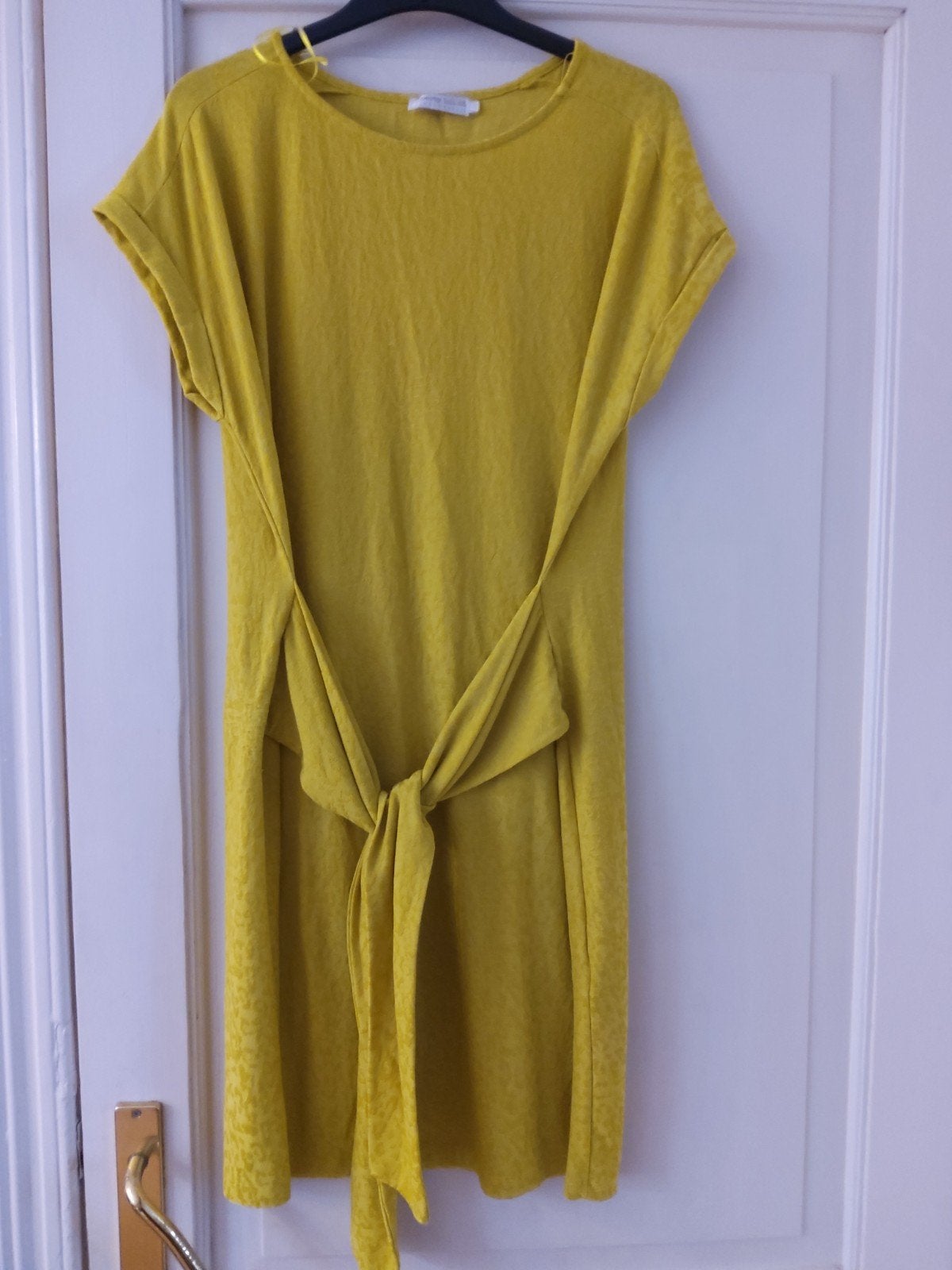 Tapis Liberty Island couleur moutarde taille XL, Vêtements | Femmes, Taille 46/48 (XL) ou plus grande, Liberty island, Robe, Porté
