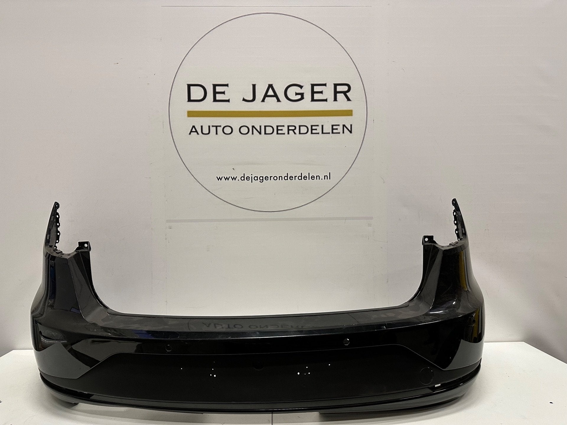 SEAT CUPRA LEON COMBI ST ACHTERBUMPER BUMPER 5F9807421, Gebruikt, Autovia A-2, Km 585 585
08760  Martorell, ES, SEAT S.A., Achter
