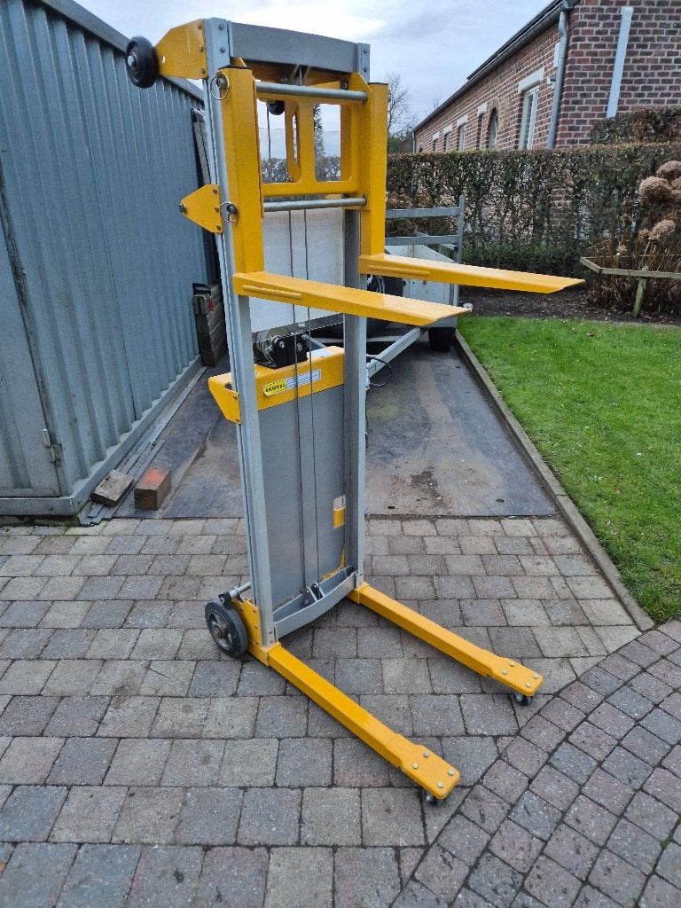 Genie gl-4 materialen lift, stapelaar, lift  ( NIEUW), Ophalen