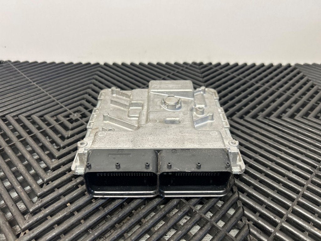 COMPUTER MOTOR Volkswagen Golf VIII (CD1) (|06K907425N|), Gebruikt, Volkswagen, Volkswagen AG, Kundenbetreuung@volkswagen.de