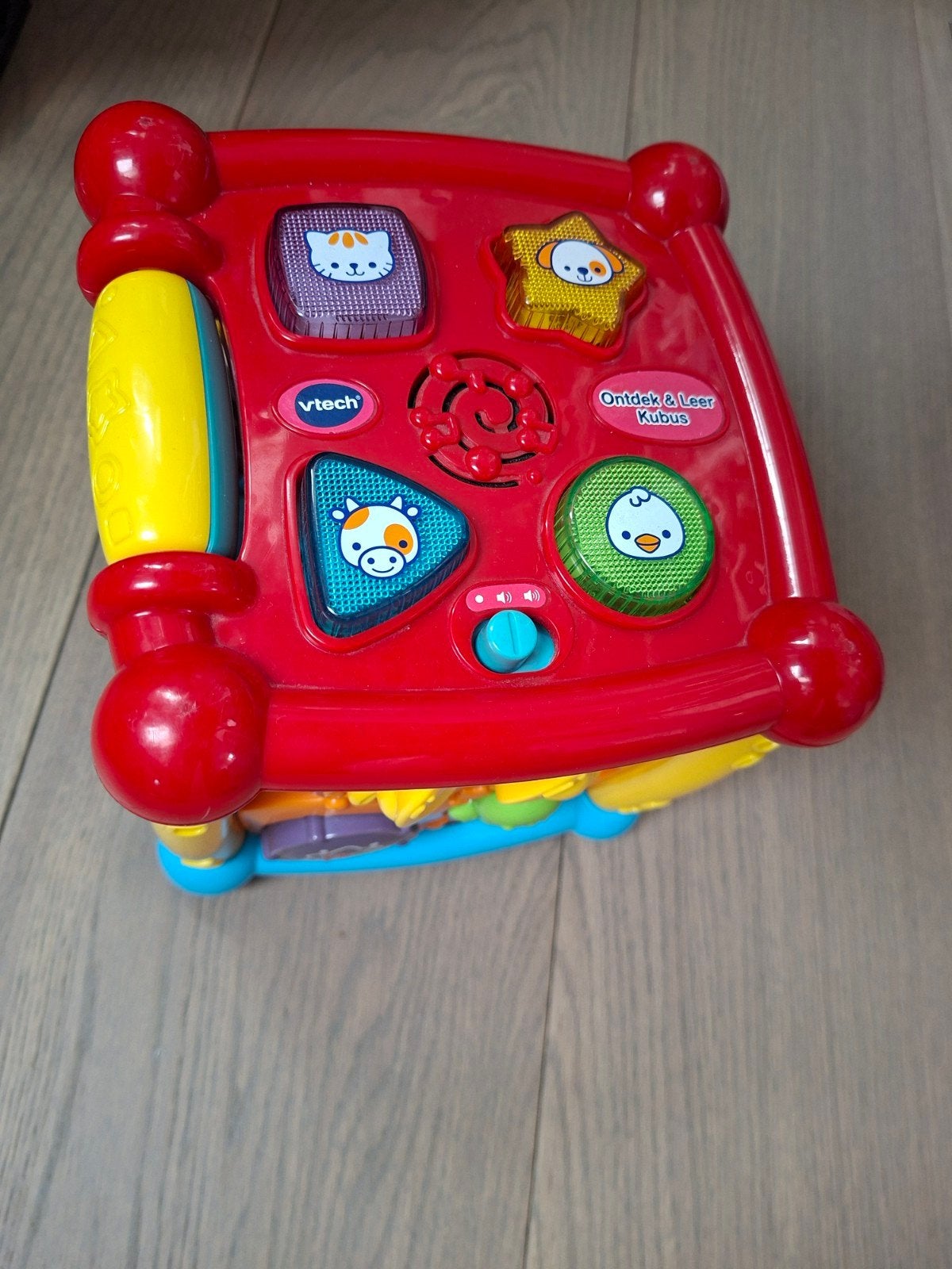Vtech spelkubus, Ophalen