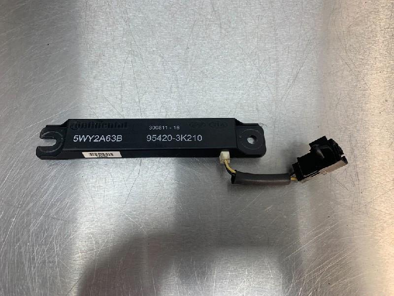 KEYLESS ACCESS ANTENNE Kia Sportage (SL) (|954203K210|), Dhr. M. Roggen, Marinus@Japoto.nl, Stadsweg 37 37
9917 PV  WIRDUM GR., NL