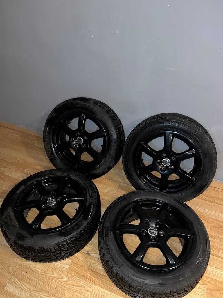 Jantes VW Polo 6R + pneus 185/60 R15 – Bon état, prêtes à, Autos : Pièces & Accessoires, Pneus & Jantes