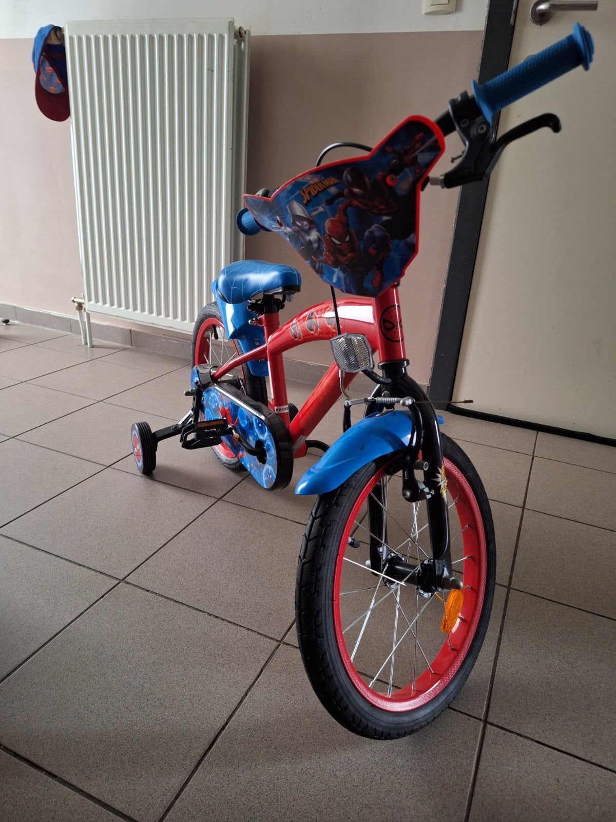 kinderfiets spiderman nieuw 16", Fietsen en Brommers, Ophalen, Nieuw, Minder dan 16 inch