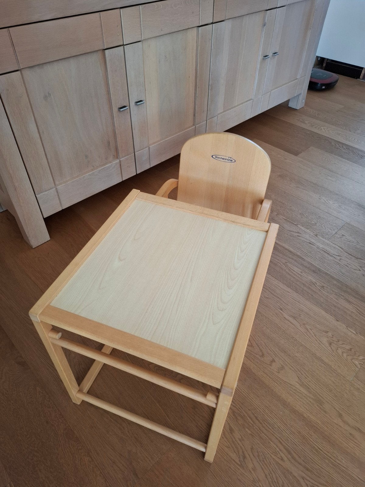 houten kinderstoel + tafel, Kinderen en Baby's, Ophalen, Zo goed als nieuw, Tafel(s) en Stoel(en)