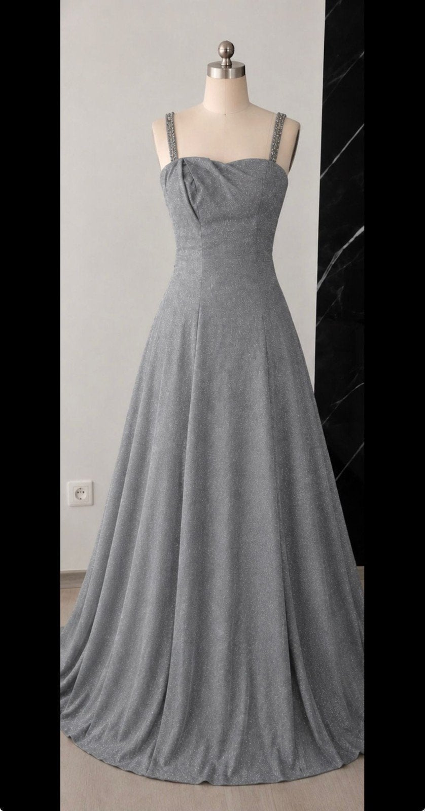 prachtige elegante baljurk zilvergrijs, Galajurk, Nieuw, Zilver, Ophalen