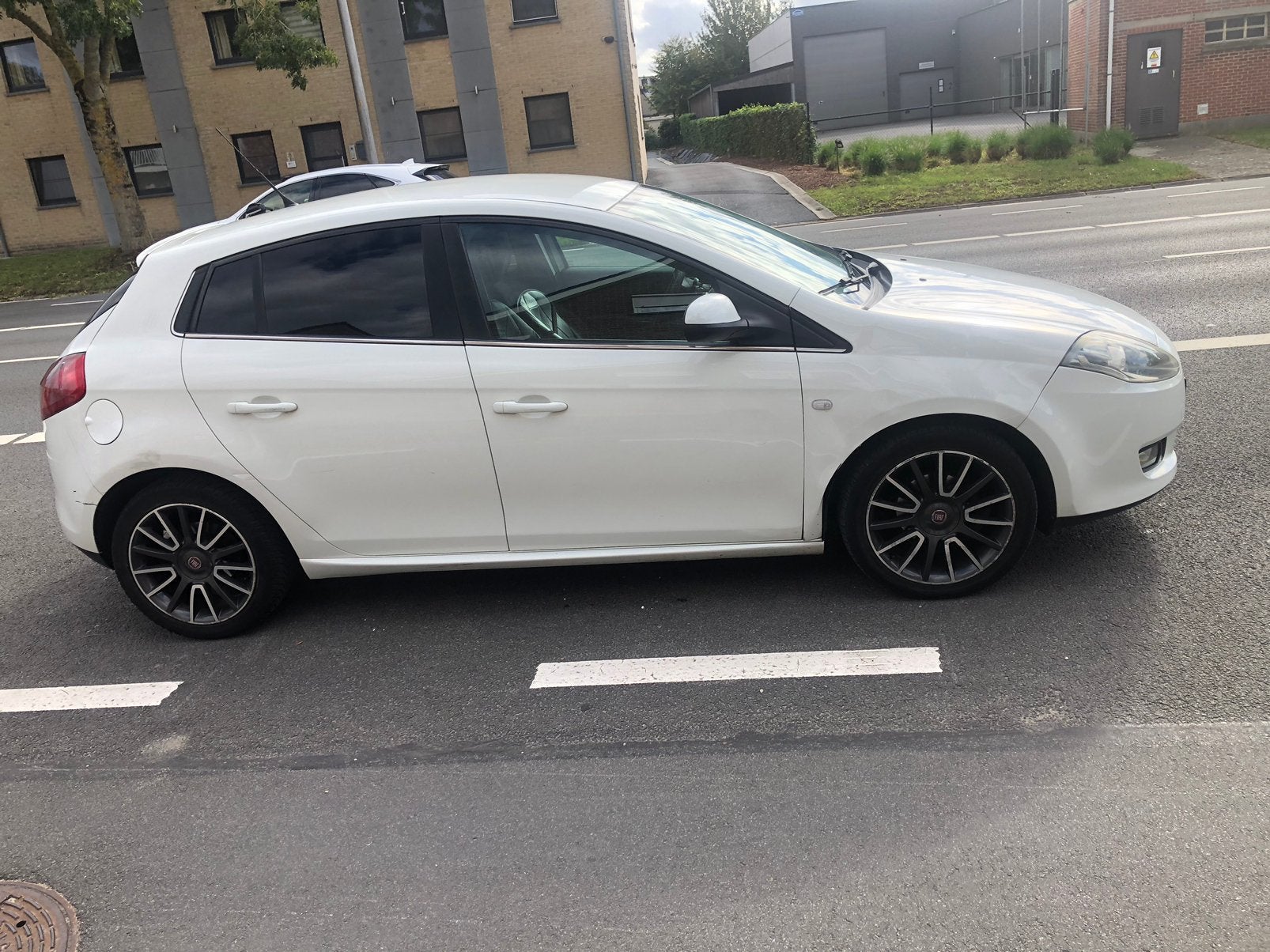 Fiat Bravo Benzene Euro 5 norm, Auto's, Euro 5, Adaptive Cruise Control, Wit, Handgeschakeld