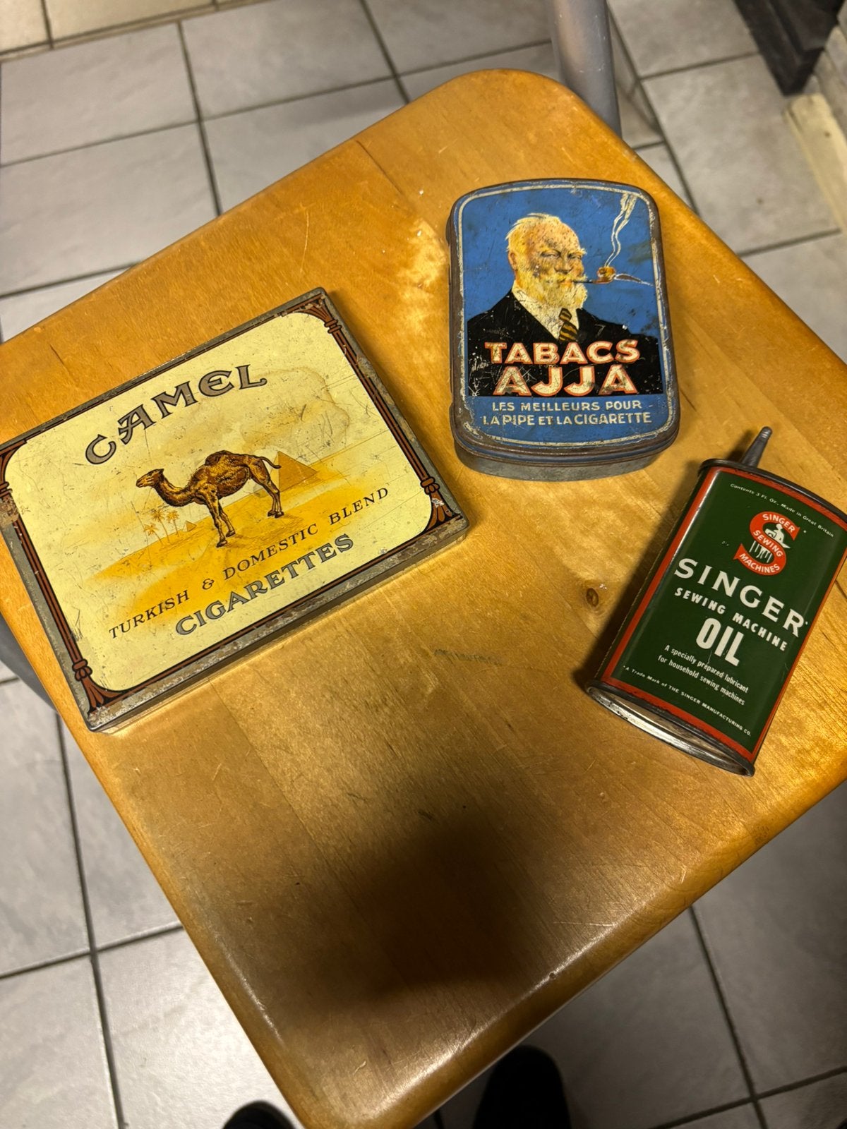 Ajja singer oil camel sigaretten doos, Ophalen of Verzenden, Gebruikt