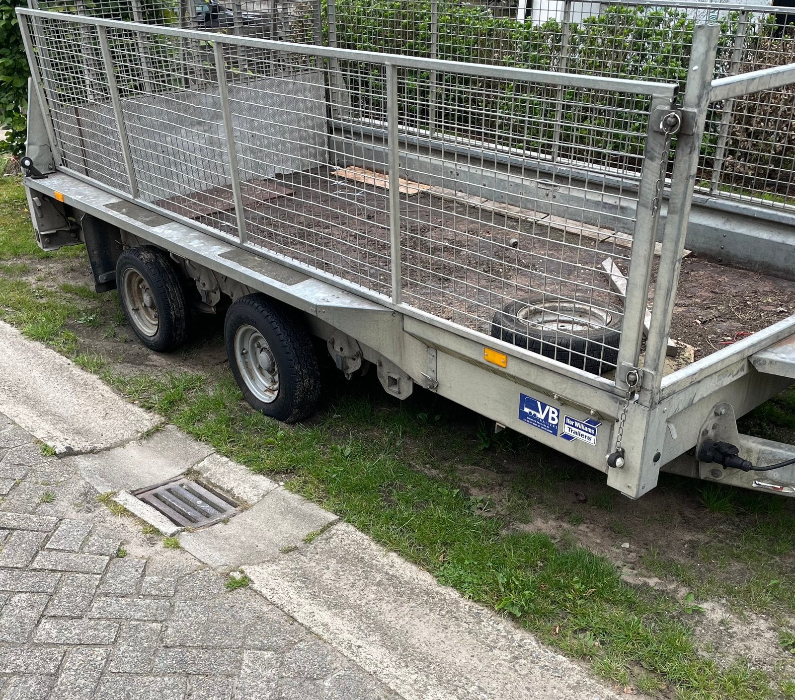I for williams, Ophalen, Zo goed als nieuw