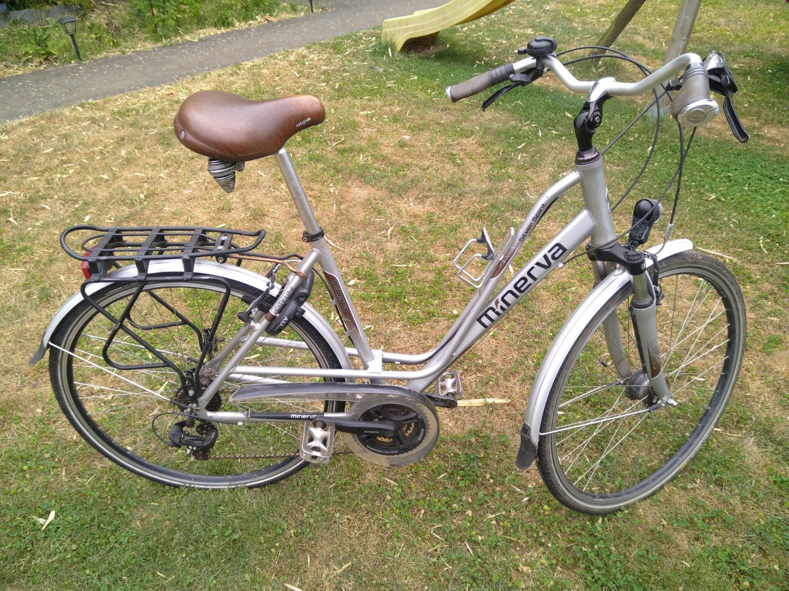 Damesfiets Minerva, Enlèvement, Utilisé, Frein sur jante, Vitesses