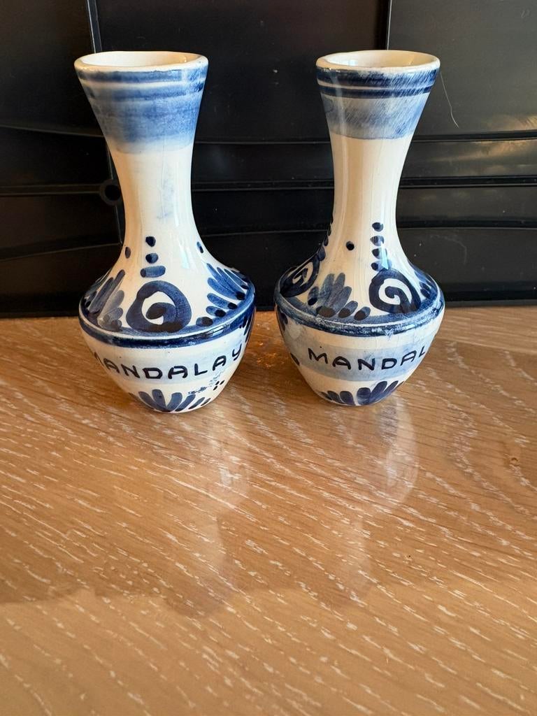 2 kleine vaasjes in delft, Enlèvement ou Envoi