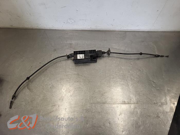 Handrem motor van een Mercedes V-Klasse, Gebruikt, -, -, Ophalen of Verzenden