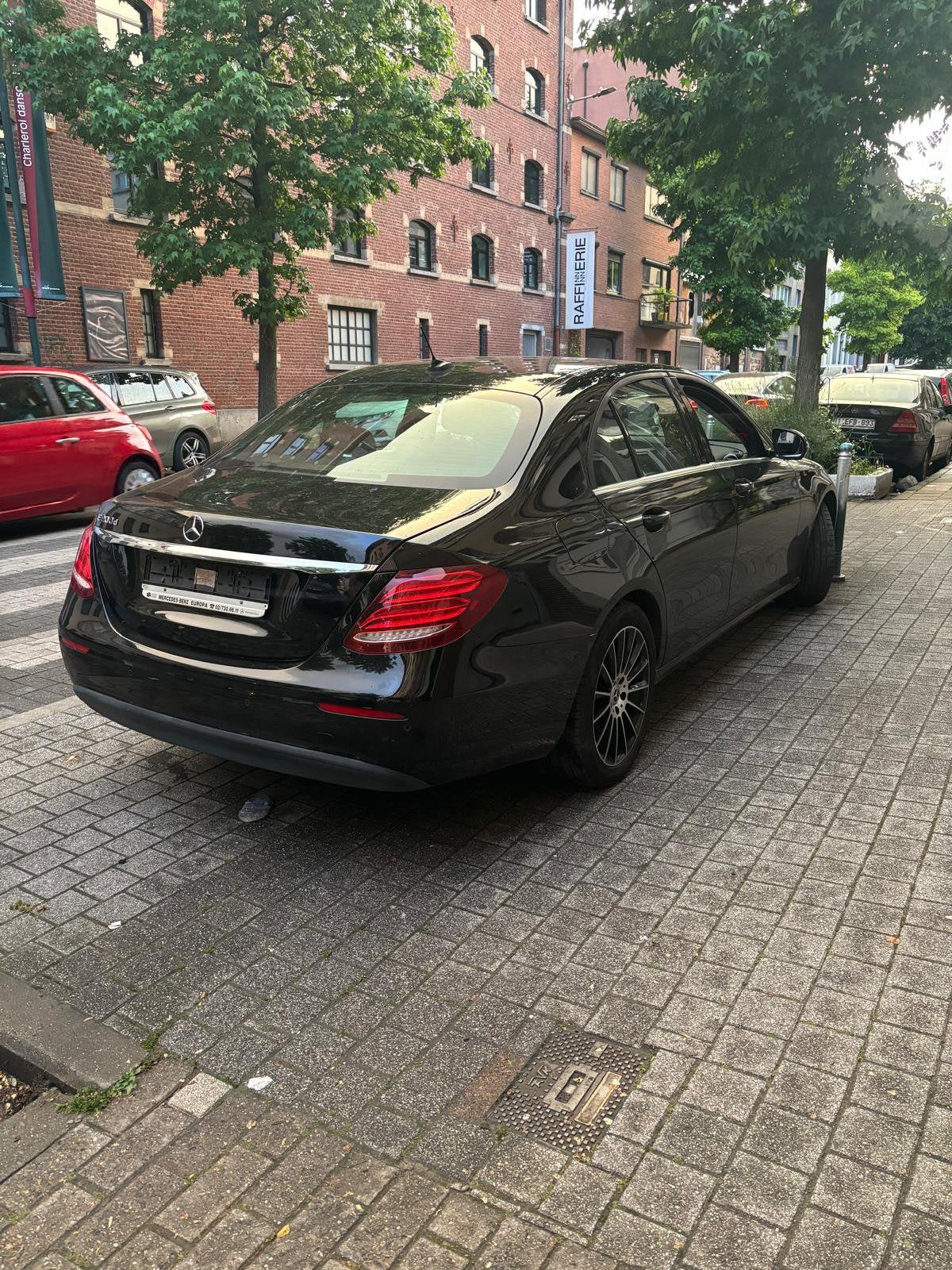 Mercedes benz E 200 1.6D 2019 130 000km, Autos, Mercedes-Benz, Cuir, Achat, Euro 6, 5 portes
