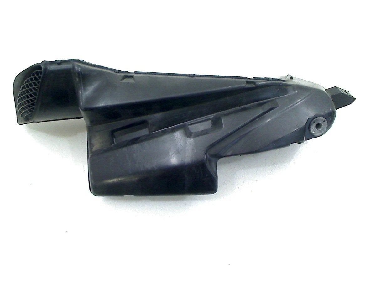 LUCHTINLAAT LINKS GSX R 750 2006-2007 (GSXR750 K6 / K7), Suzuki Deutschland GmbH, Gebruikt, Kontakt@suzuki.de, Suzuki-Allee 7
64625  Bensheim, DE