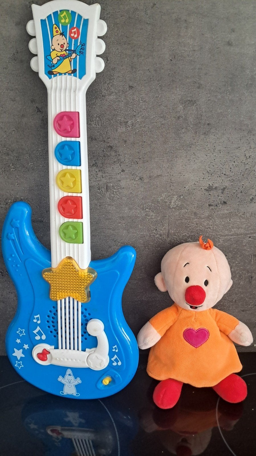 Bumba gitaar en knuffel, Enlèvement ou Envoi