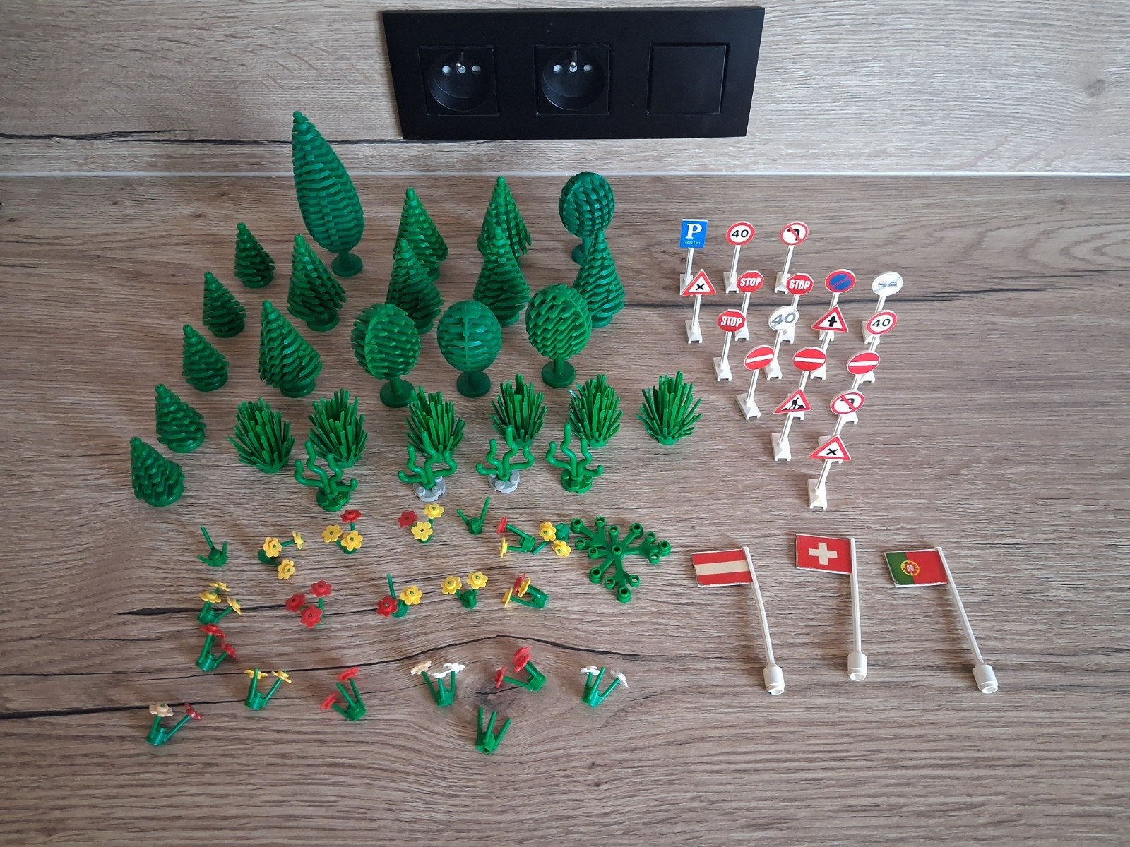 Lego : bomen, planten, verkeersborden, Kinderen en Baby's, Speelgoed | Duplo en Lego, Verzenden, Lego