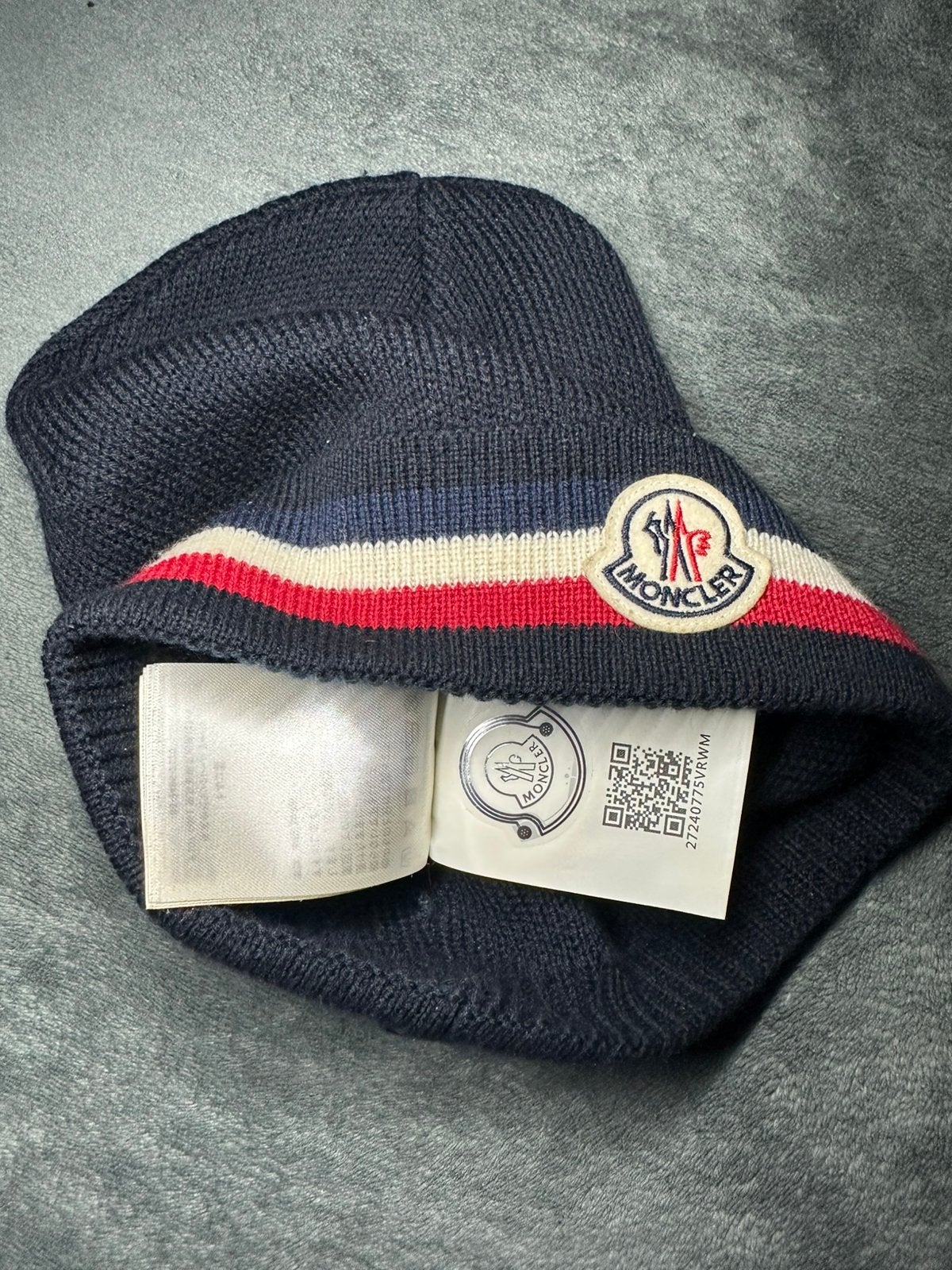 Moncler muts, Ophalen of Verzenden, Zo goed als nieuw, Muts
