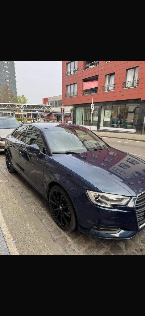AUDI A3 BERLINE 1.6 TDI – 2018 – 12 500 €, Autos, Achat, Euro 6, Boîte manuelle, Noir