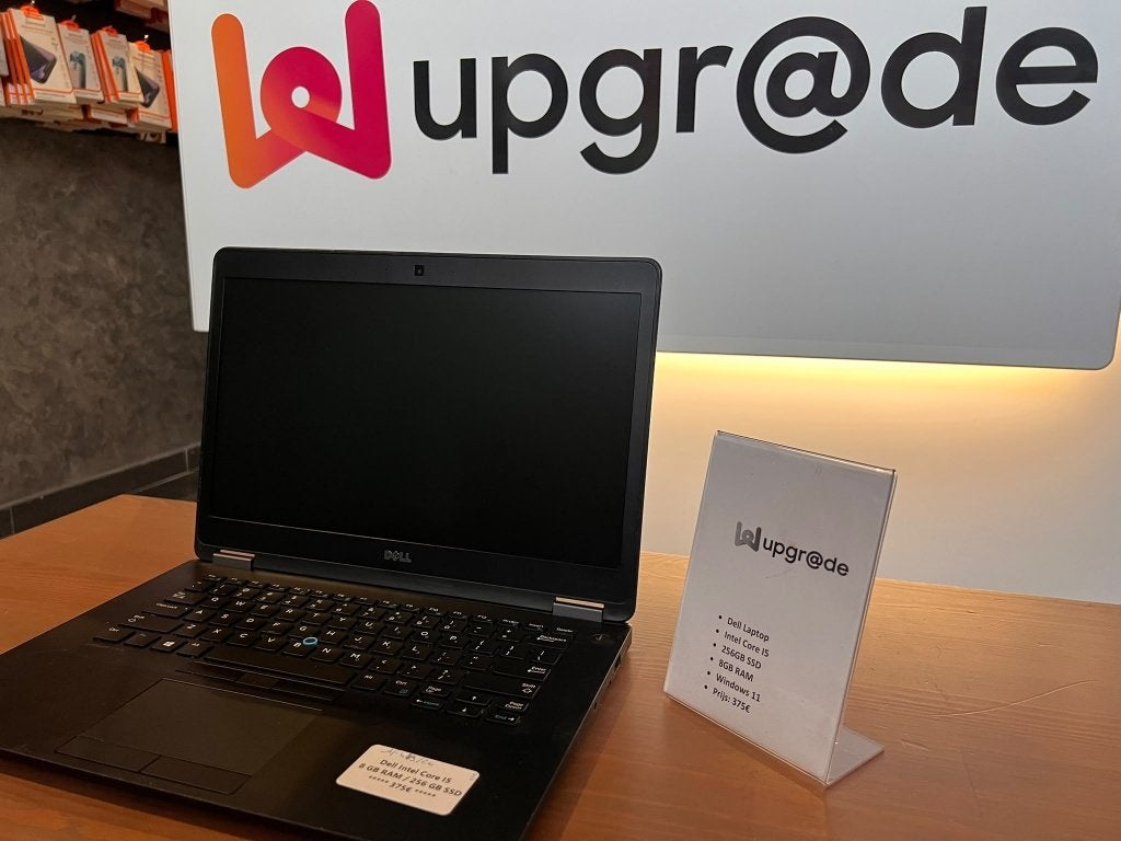 DELL laptop, Computers en Software, Ophalen, 256 GB, 8 GB, Zo goed als nieuw