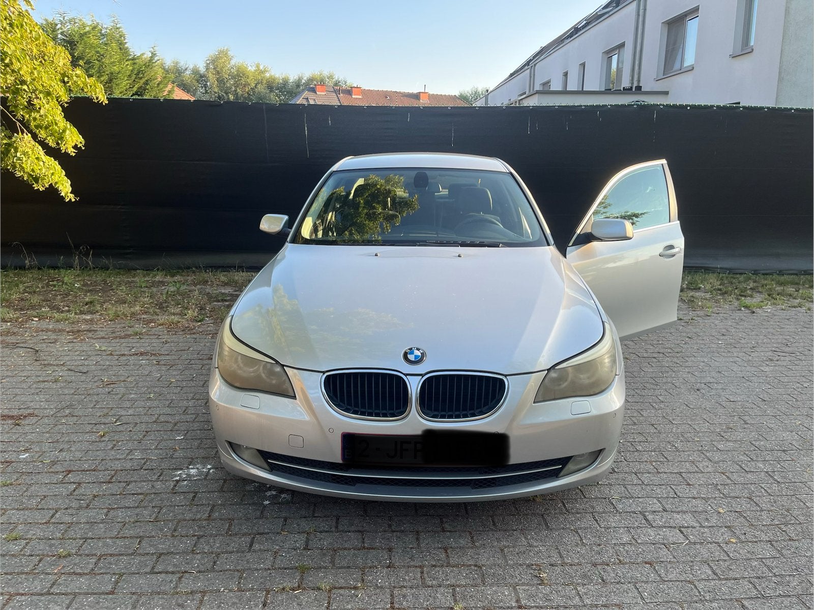 Bmw 520 D E60 automaat, Cuir, Capteur de lumière, Noir, 5 portes