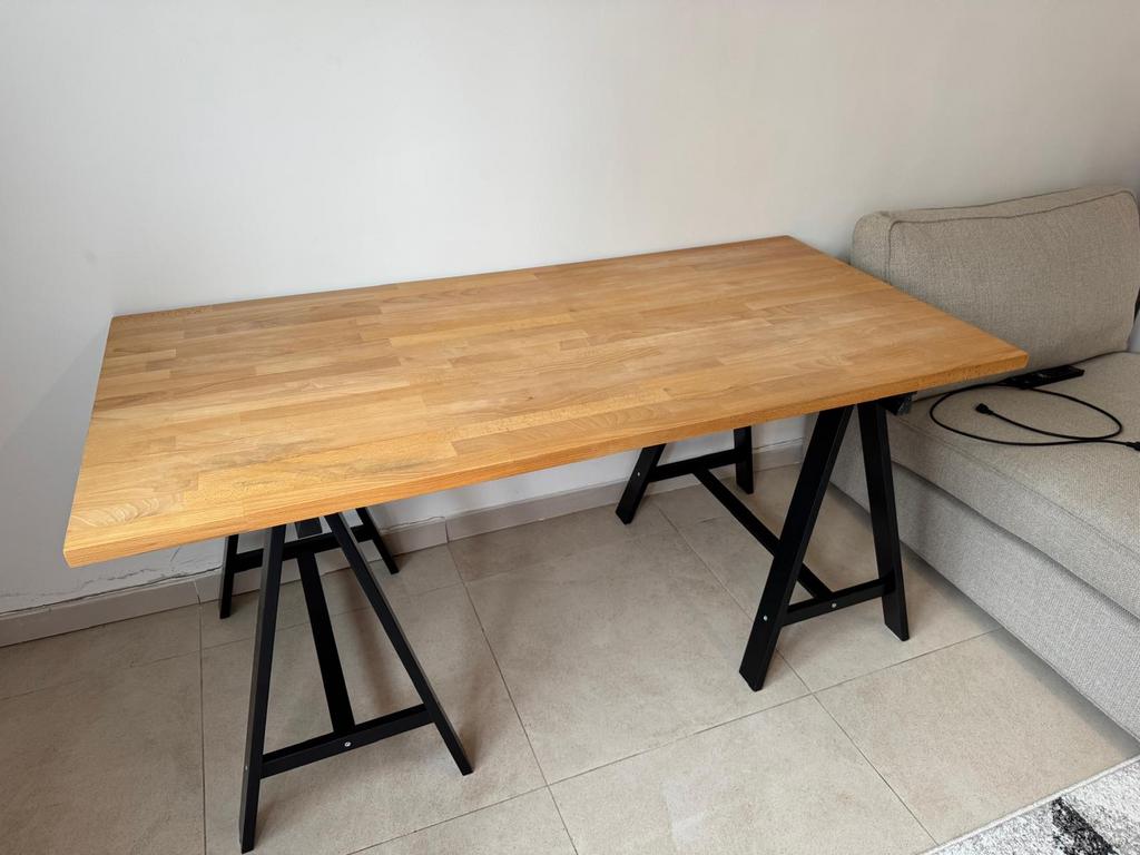 Eettafel geen MDF/ echte hout, Huis en Inrichting, Tafels | Eettafels, Ophalen, Zo goed als nieuw