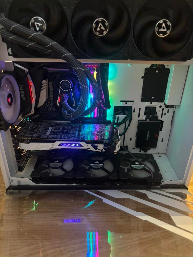 PC Gamer i7 / GTX 1080 Ti / 32 Go RAM – Très bon état, Enlèvement, Utilisé