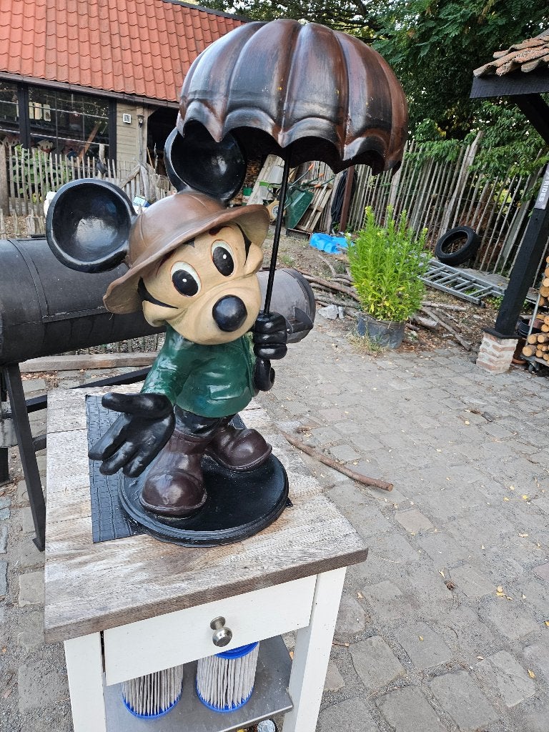 Mickey  mouse met paraplu, Verzamelen, Ophalen of Verzenden, Mickey Mouse, Gebruikt, Beeldje of Figuurtje