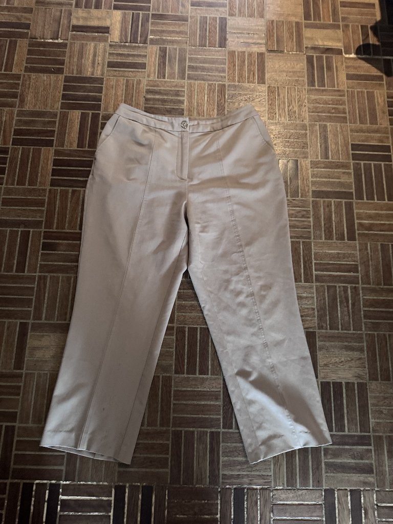 Damart beige pantalon – maat 42, Kleding | Dames, Ophalen, Beige, Maat 42/44 (L), Driekwart