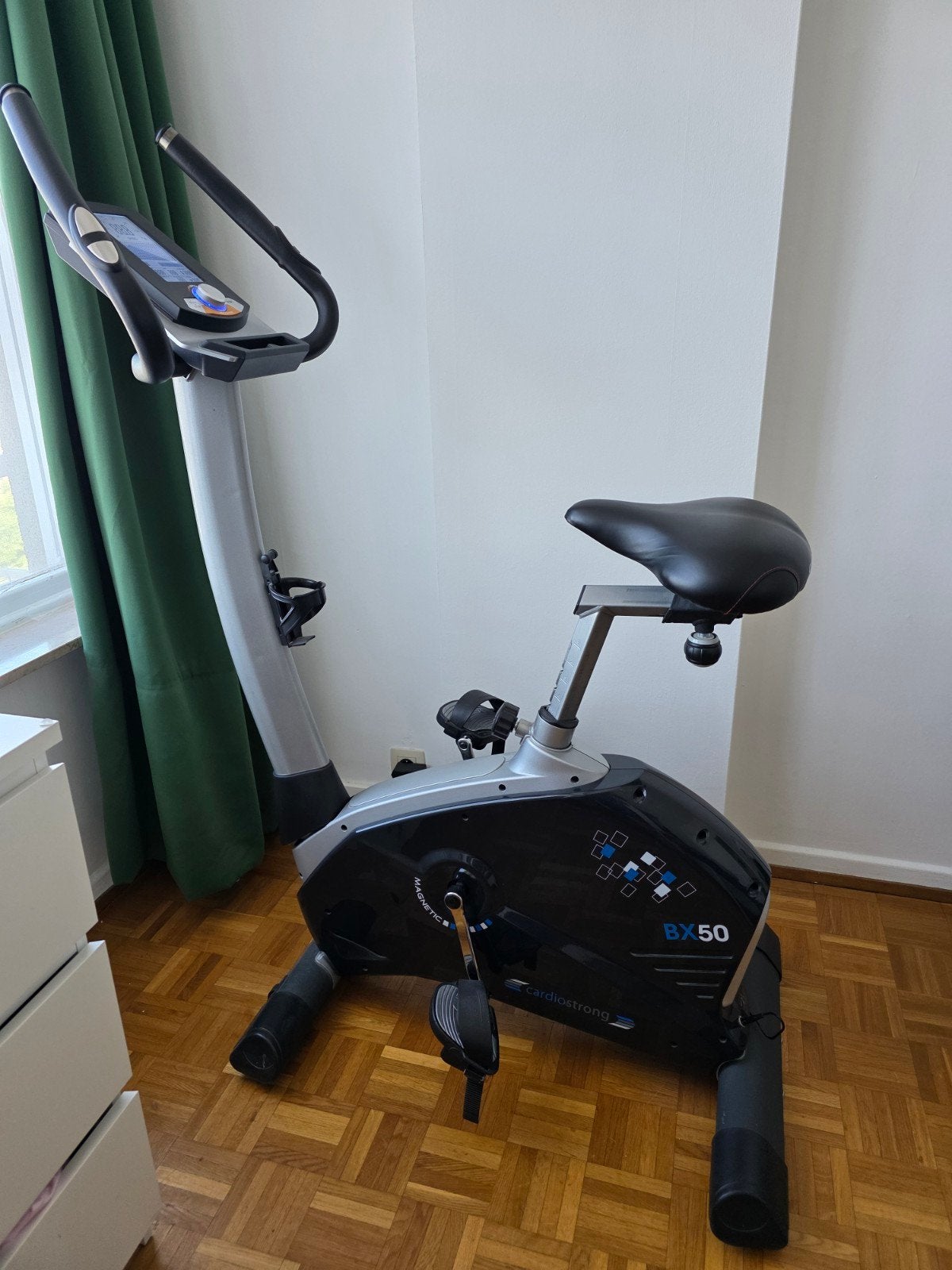 Vélo d'appartement CARDIO STRONG BX50, Vélo d'appartement