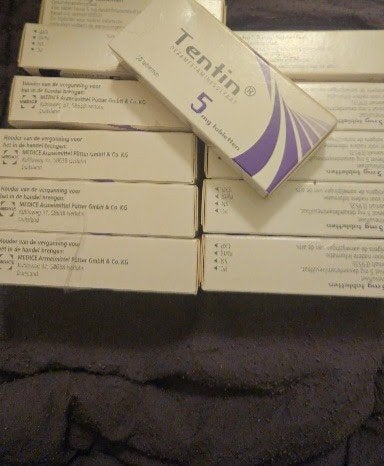 10 doosjes tentin te koop, Ophalen of Verzenden, Nieuw