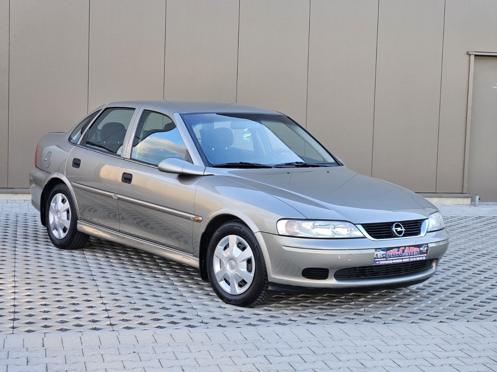 Opel vectra 2.0, Auto's, Opel, Stof, Bruin, Vectra, Bedrijf