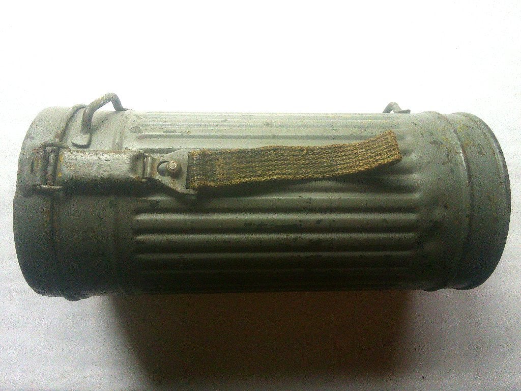 Masque antigaz 1942 en boîtier de couleur grise Kriegsmarine, Collections, Objets militaires | Seconde Guerre mondiale, Envoi