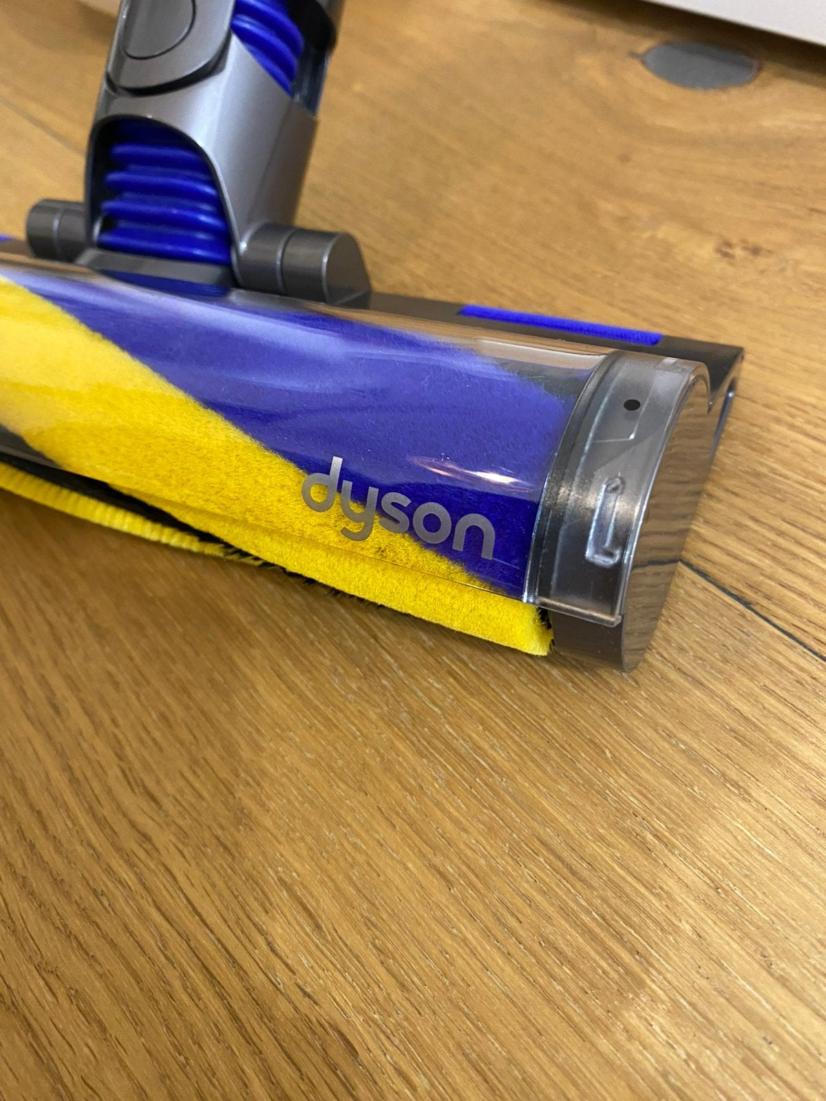 Dyson laserborstel, Elektronische apparatuur, Ophalen of Verzenden, Nieuw, Dyson