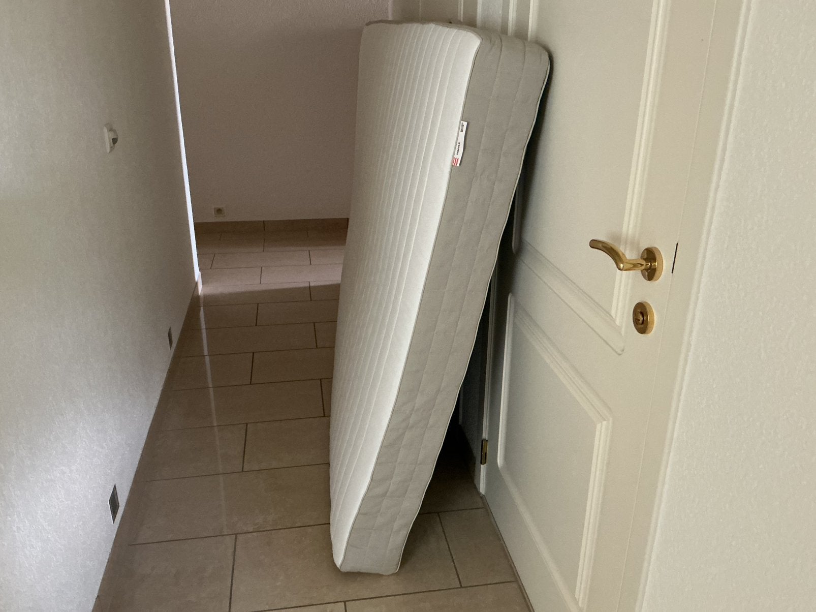 gratis 2 ikea matrassen 140 x 200, Huis en Inrichting, Ophalen, Gebruikt, Tweepersoons, 140 cm