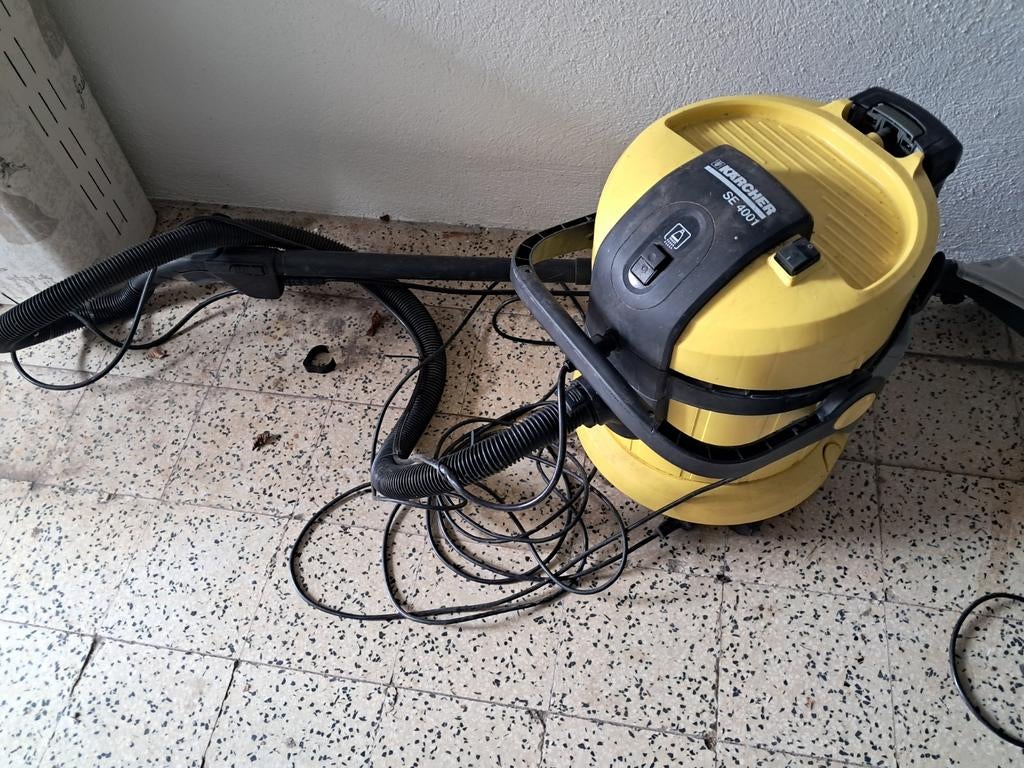 Tapijt reiniger karcher degelijke machine, Doe-het-zelf en Bouw, Reinigingsmachines, Ophalen of Verzenden
