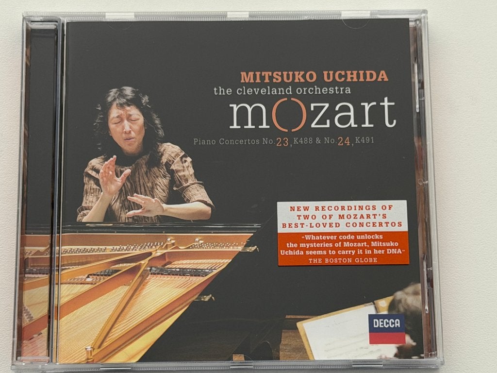 Mitsuko Uchida / Mozart – Piano Concertos No. 23 & No. 24, Enlèvement ou Envoi, Utilisé