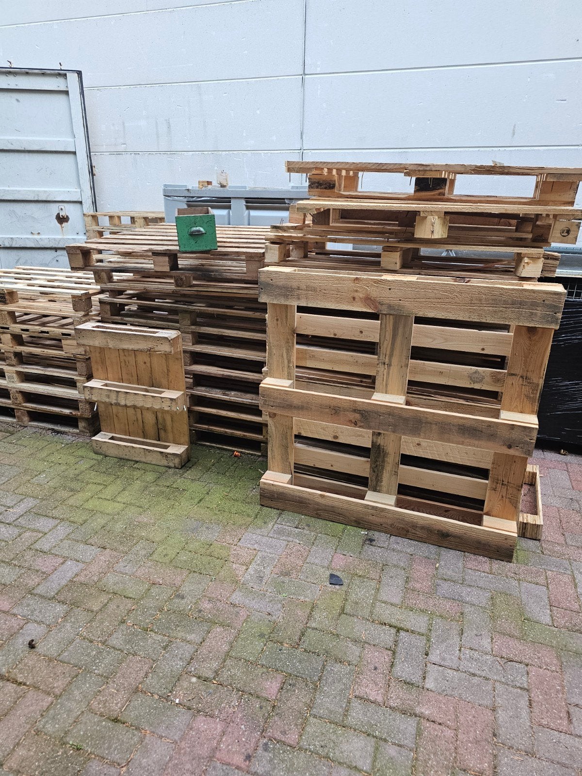 gratis afhalen +- 100 paletten voor brandhout of vuurkorf, Tuin en Terras, Ophalen