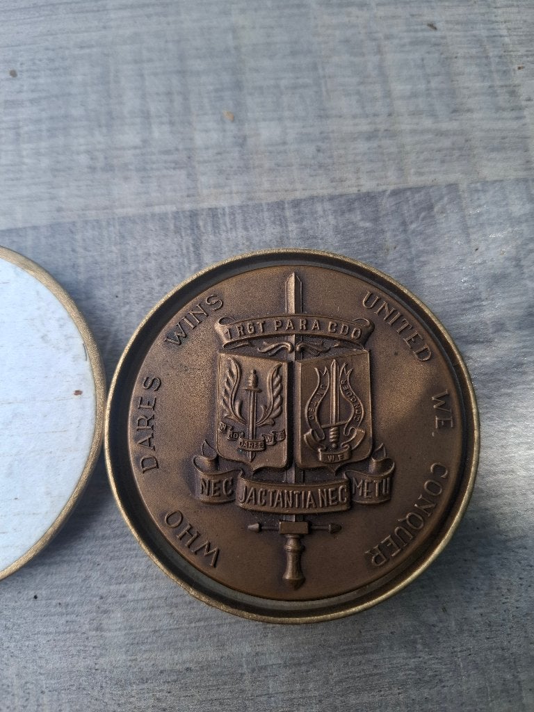 Medaille bronze, Enlèvement, Bronze