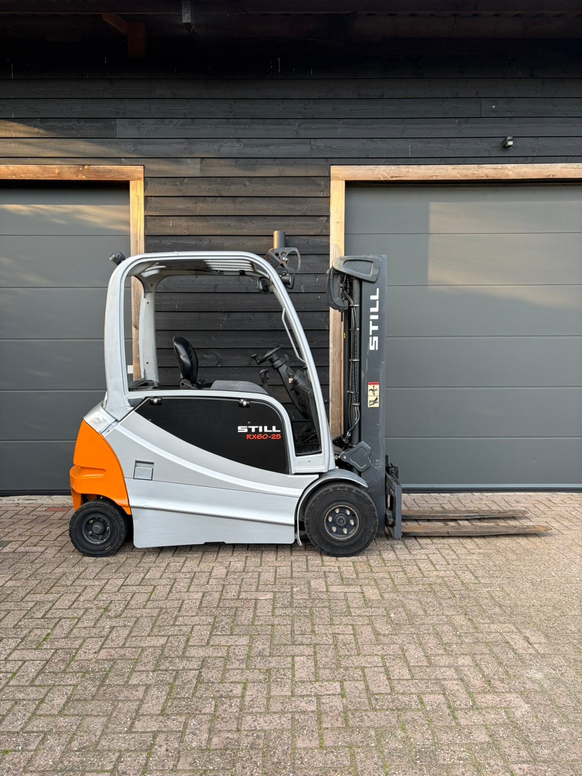 Still RX60-25 | 2015 | Triplex | Freelift | Sideshift, Articles professionnels, Machines & Construction | Chariots élévateurs & Transport interne