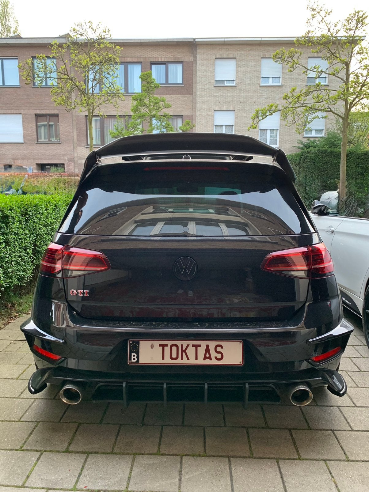 Spoiler à vendre, Enlèvement